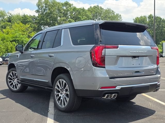 2026 GMC Yukon Denali - Photo 15
