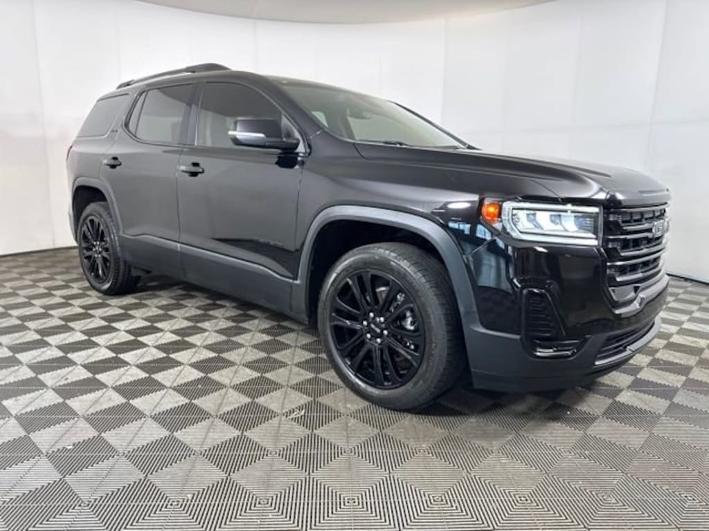 Used 2023 GMC Acadia SLE SUV