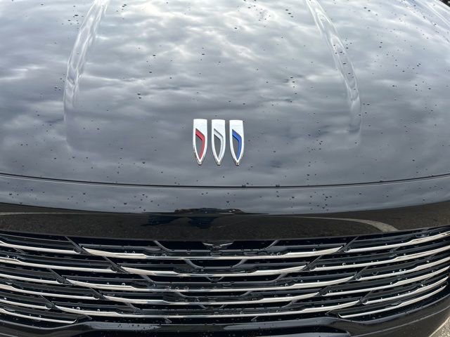 2026 Buick Enclave Preferred photo 3