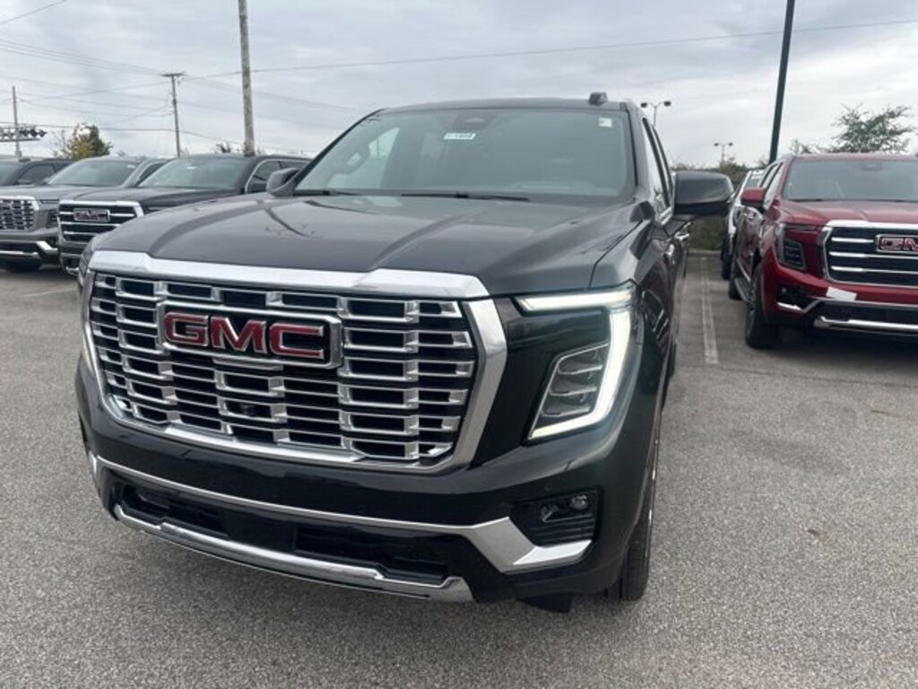 New 2025 GMC Yukon Denali SUV