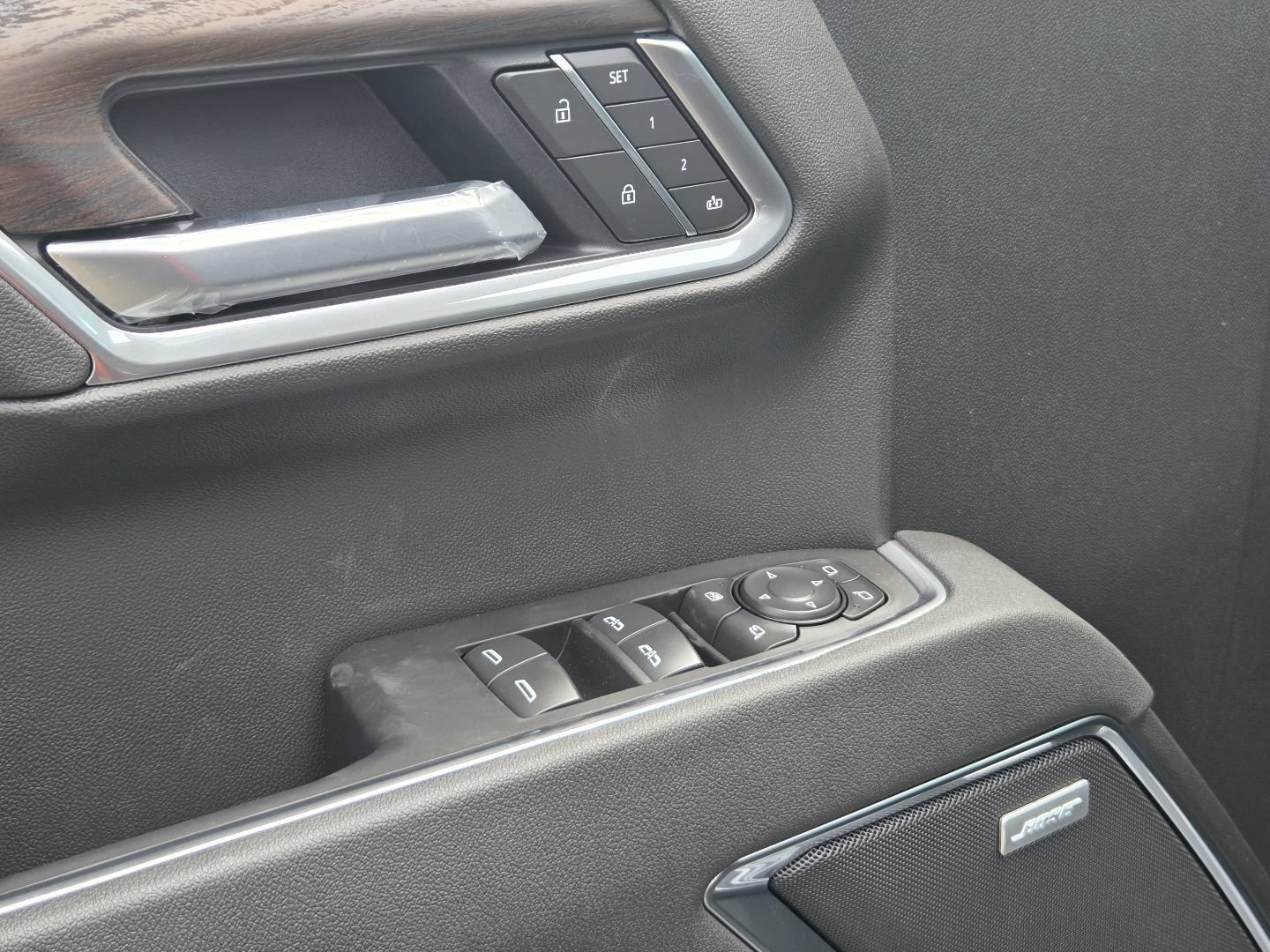 2026 GMC Sierra 1500 SLT - Photo 32