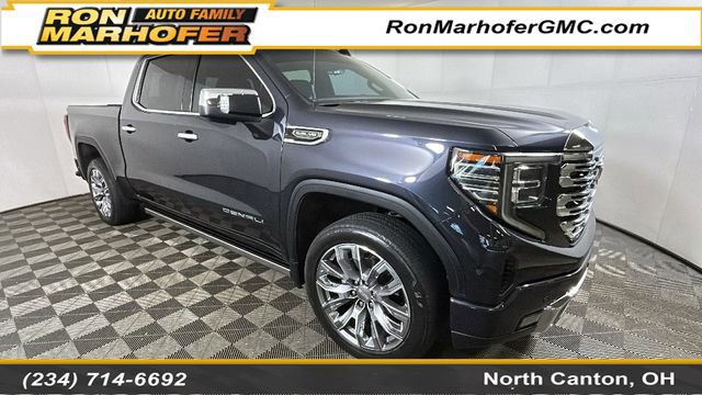 2023 GMC Sierra 4WD Crew Cab Short Box Denali's photo