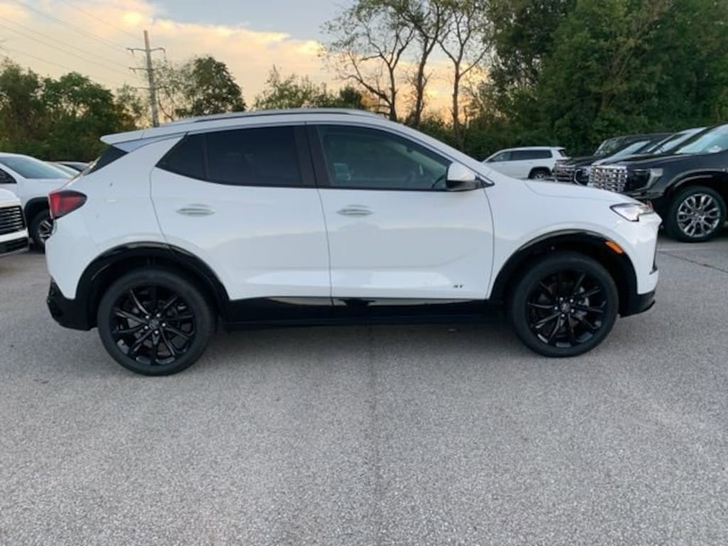 New 2026 Buick Encore GX Sport Touring SUV