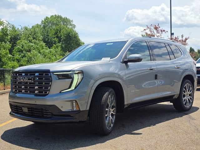 2026 GMC Acadia Denali Ultimate - Photo 13