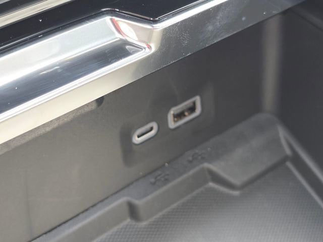 2026 GMC Yukon XL AT4 Ultimate - Photo 37