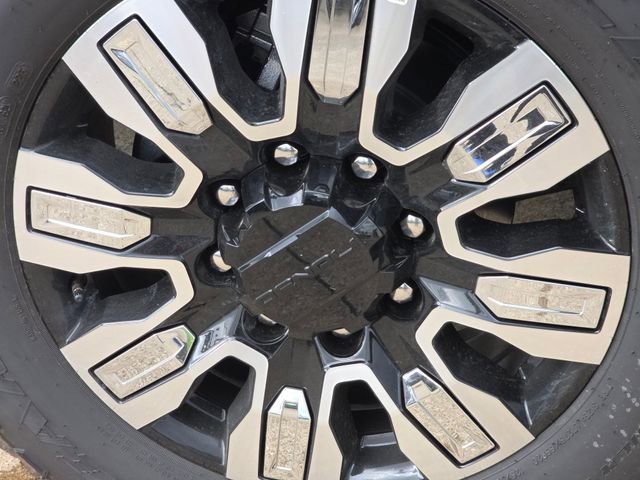 2026 GMC Sierra 2500HD Denali - Photo 11