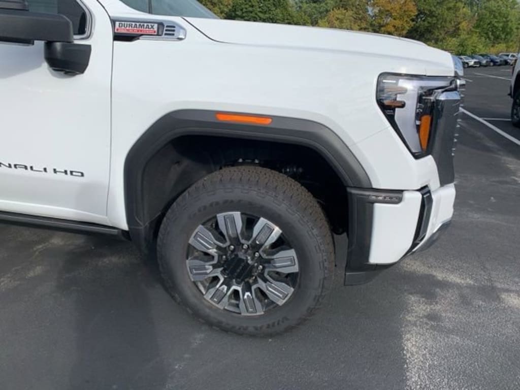 New 2025 GMC Sierra 2500 HD Denali Truck
