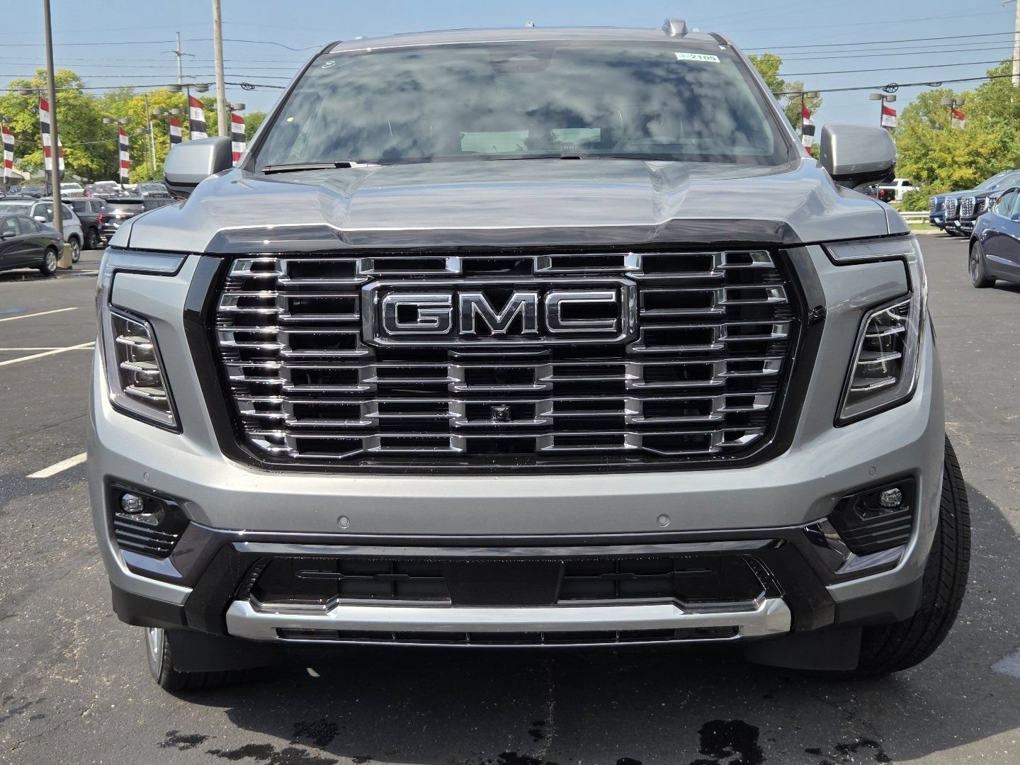2026 GMC Yukon XL Denali Ultimate - Photo 15