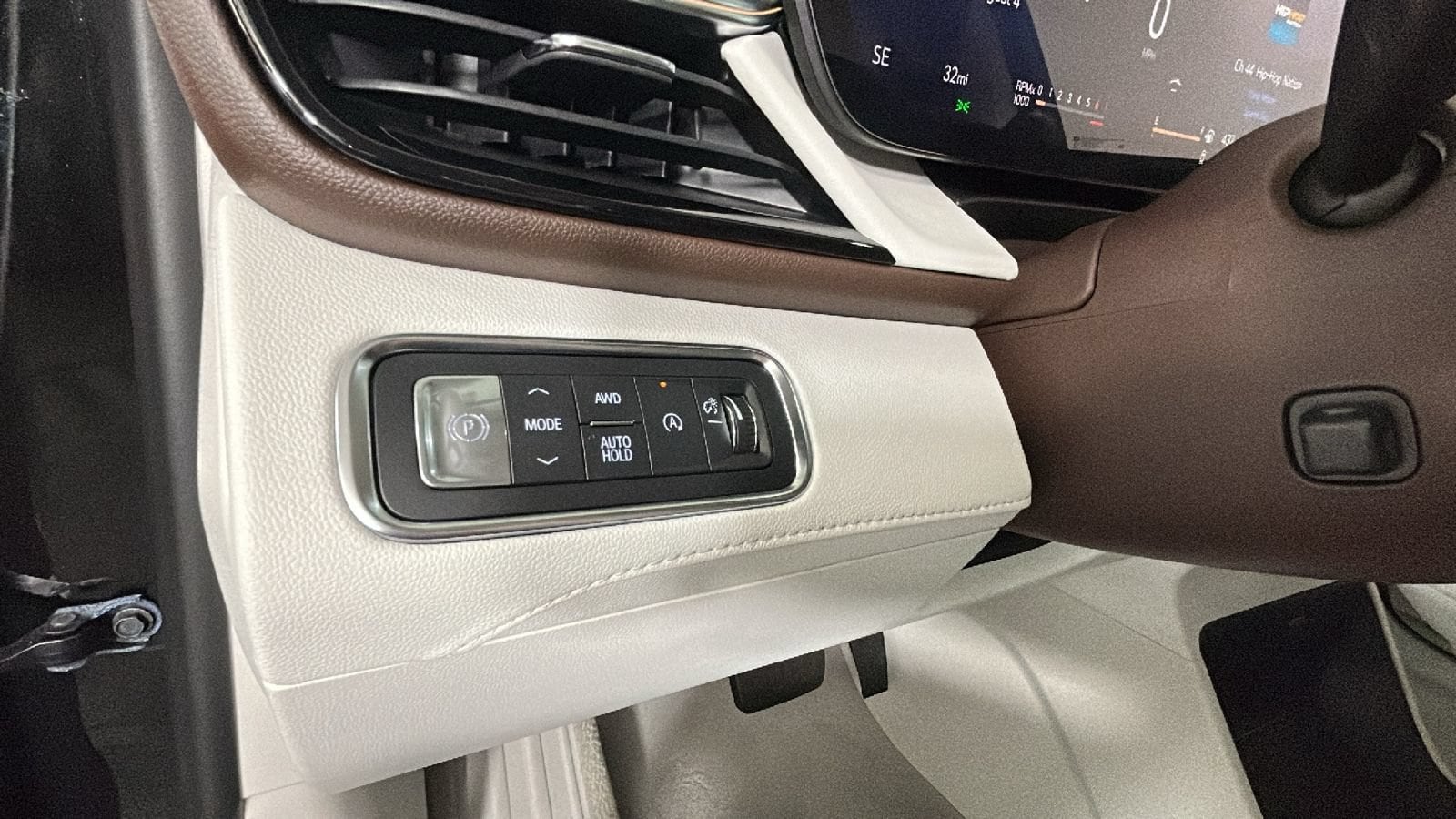 2026 Buick Enclave Avenir - Photo 21