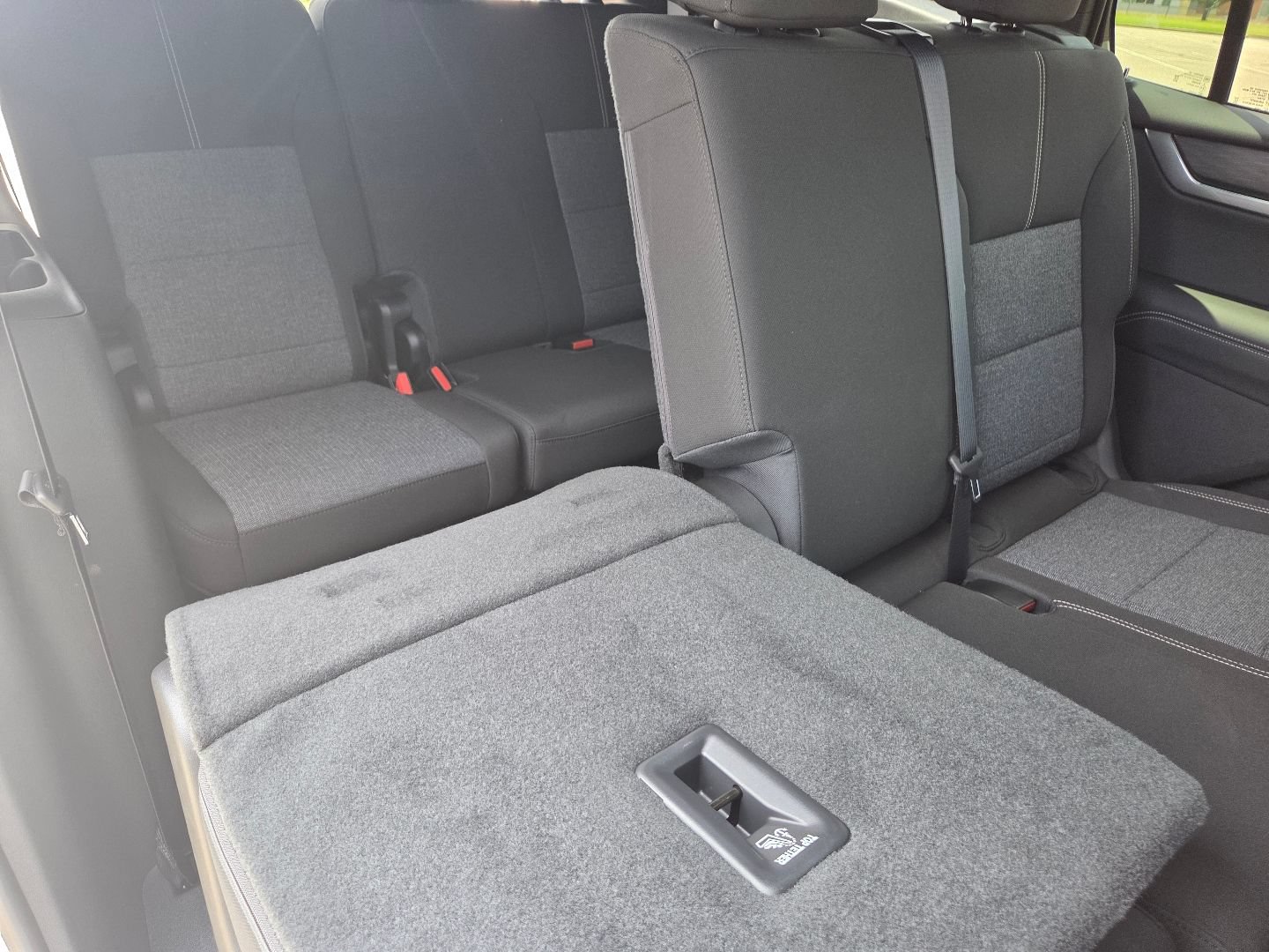 2026 GMC Acadia Elevation - Photo 23