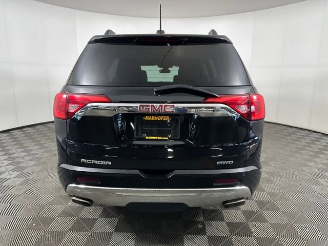 2019 Gmc Acadia Denali photo 2