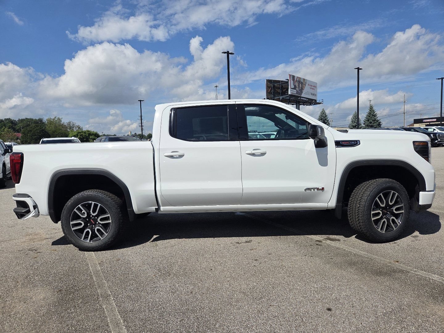 2026 GMC Sierra 1500 AT4 - Photo 21