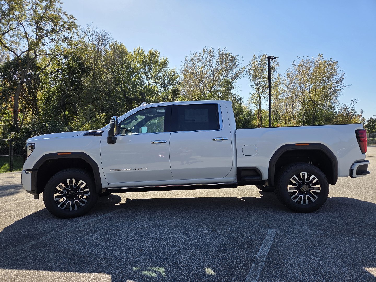 2026 GMC Sierra 2500HD Denali Ultimate - Photo 16