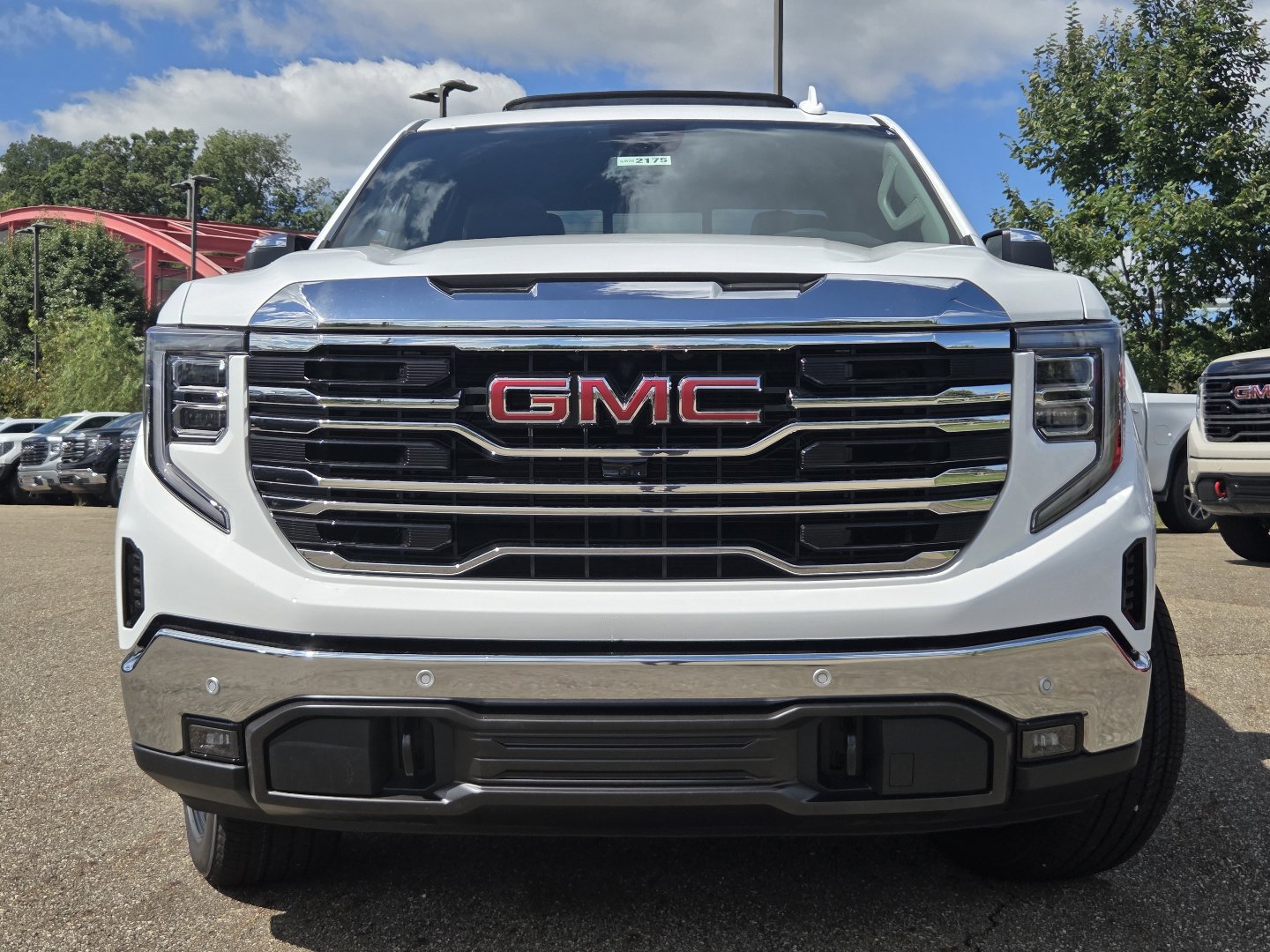 2026 GMC Sierra 1500 SLT - Photo 13