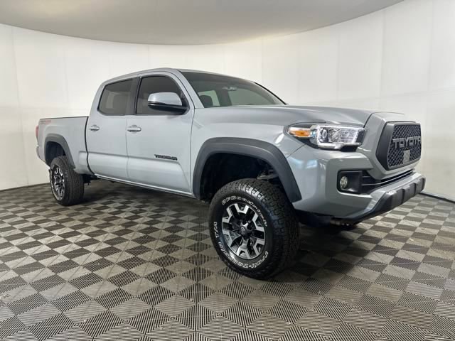 2019 Toyota Tacoma SR5 photo 2