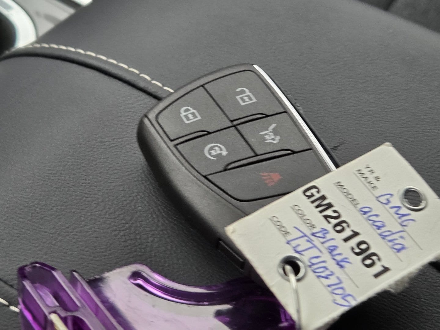 2026 GMC Acadia Elevation - Photo 37