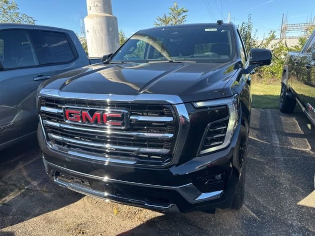 New 2026 GMC Yukon Elevation SUV