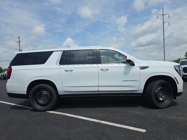 2026 GMC Yukon XL Denali - Photo 18