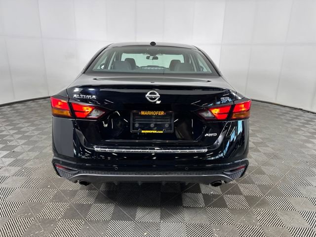 2020 Nissan Altima 2.5 SR photo 3