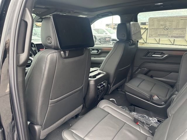 2026 GMC Yukon XL Denali - Photo 20