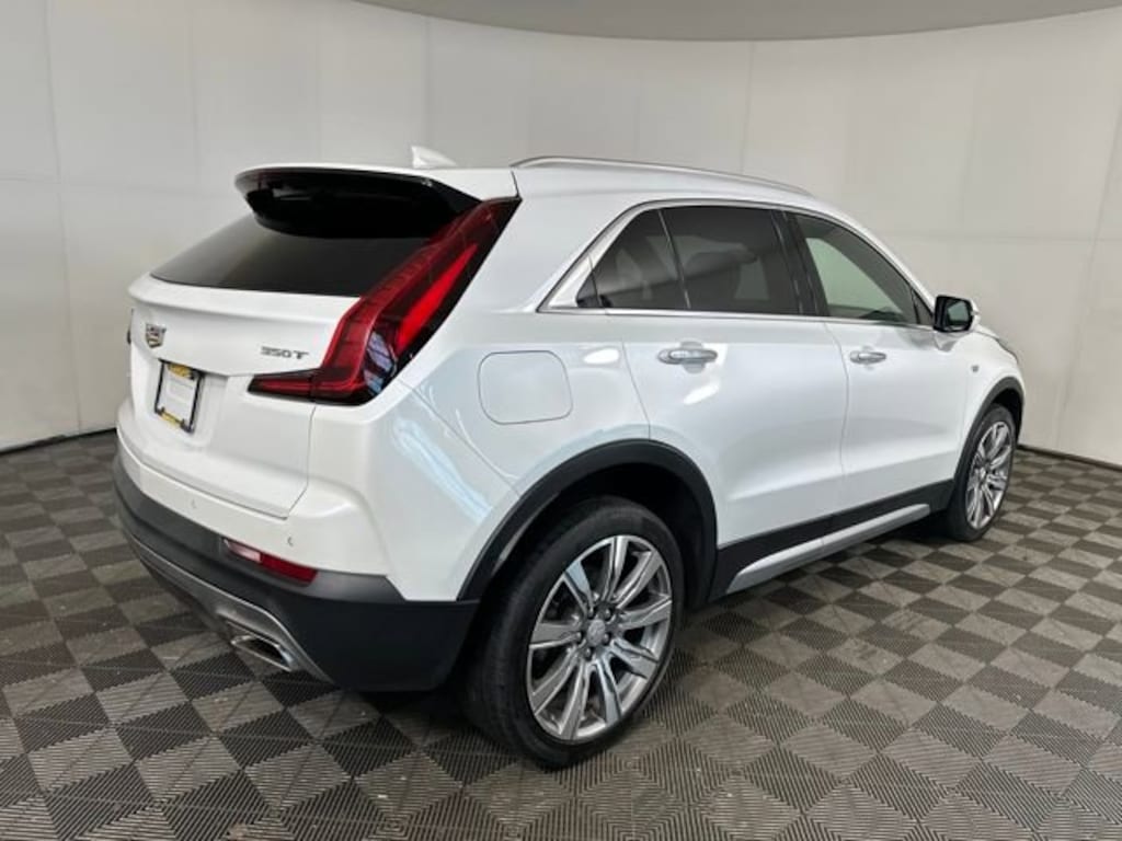 Used 2023 CADILLAC XT4 Premium Luxury SUV