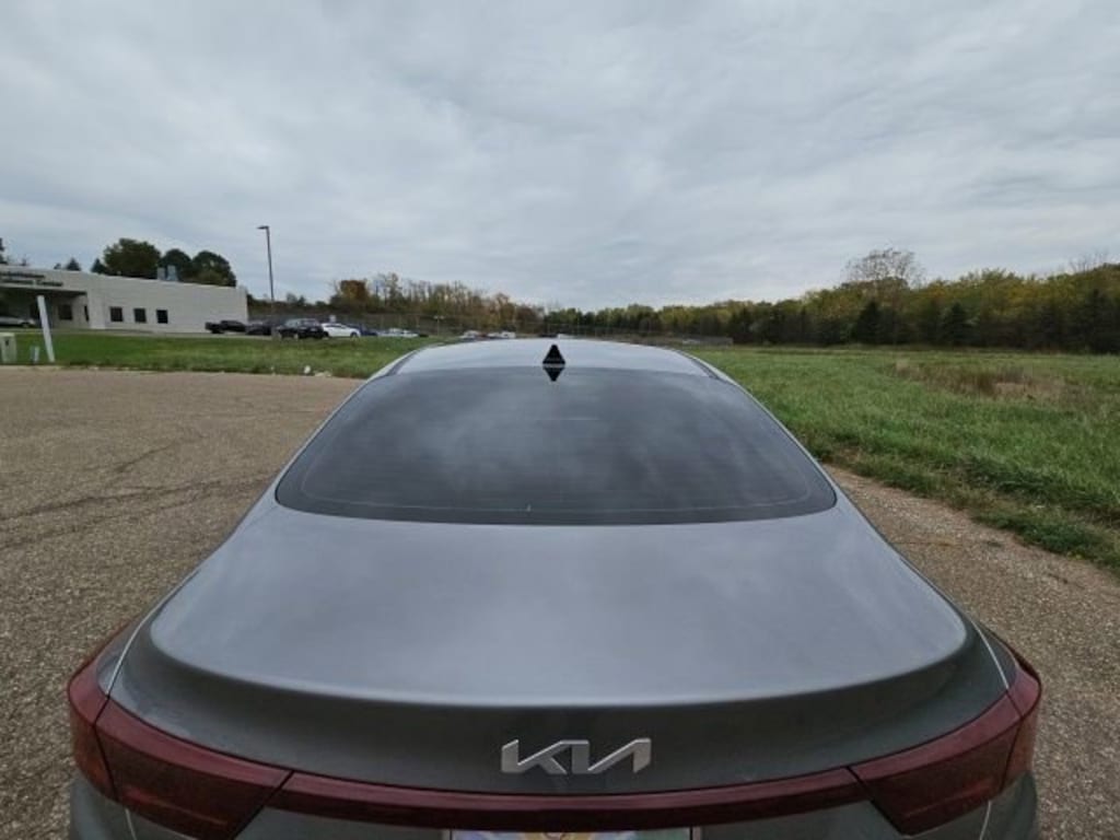 Used 2024 Kia Forte LXS Sedan