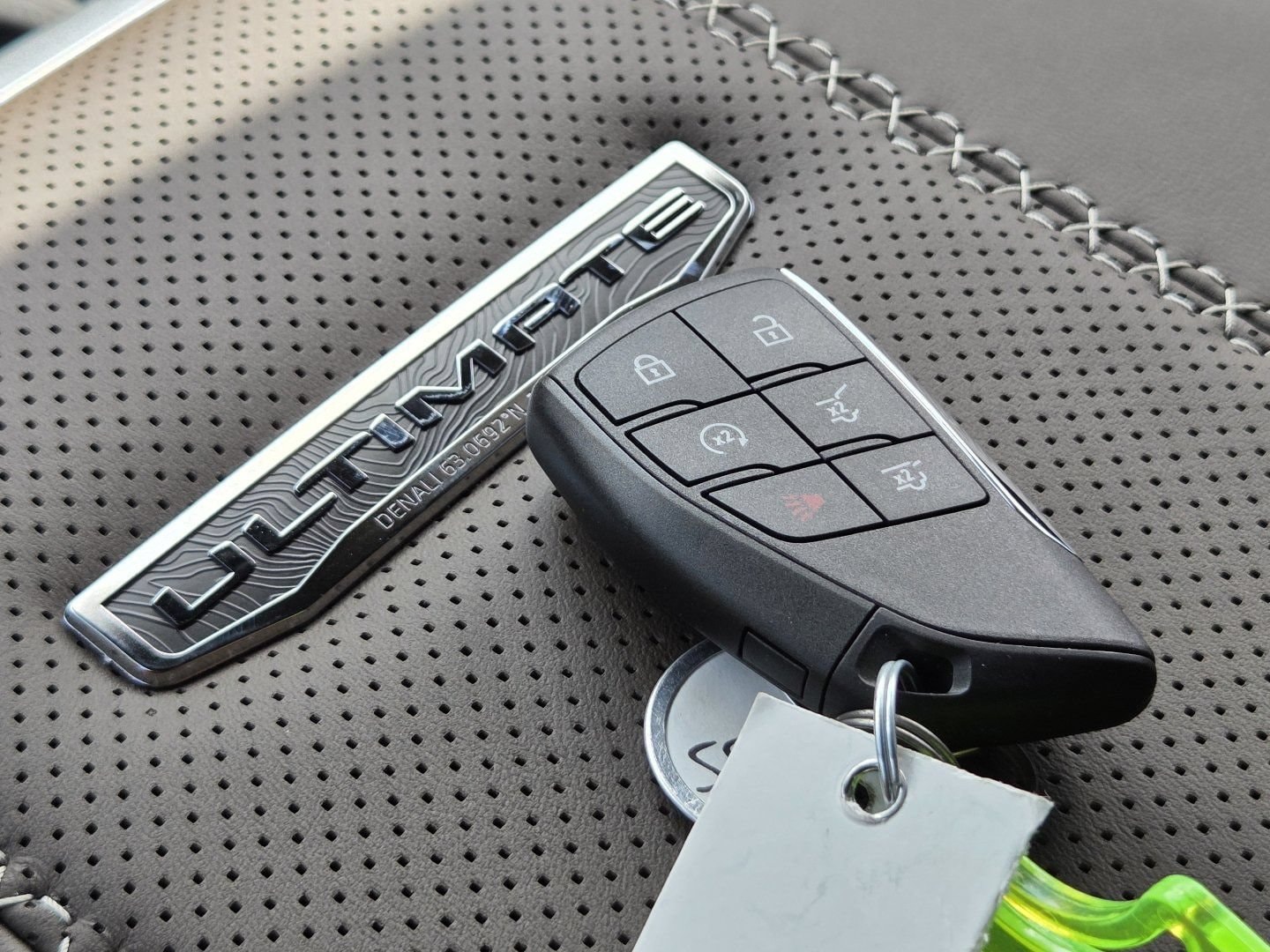 2026 GMC Yukon XL Denali Ultimate - Photo 44