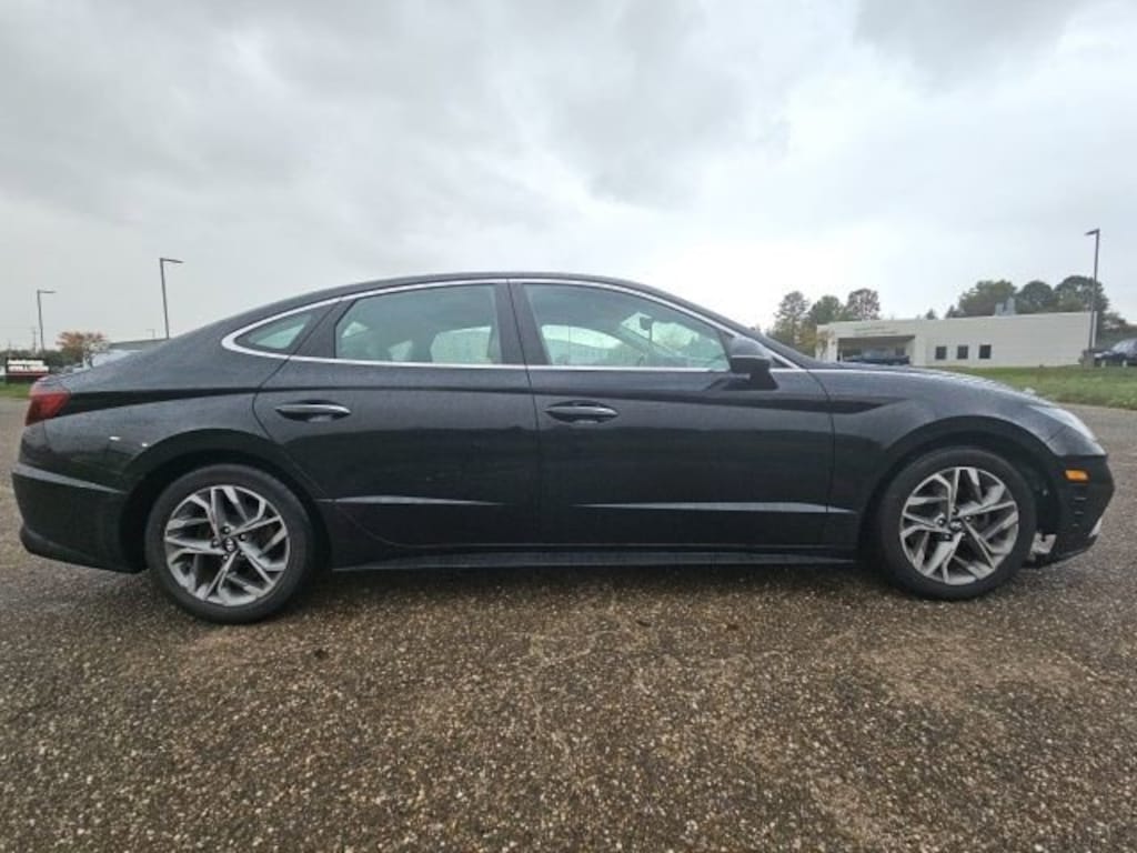 Used 2020 Hyundai Sonata SEL Sedan