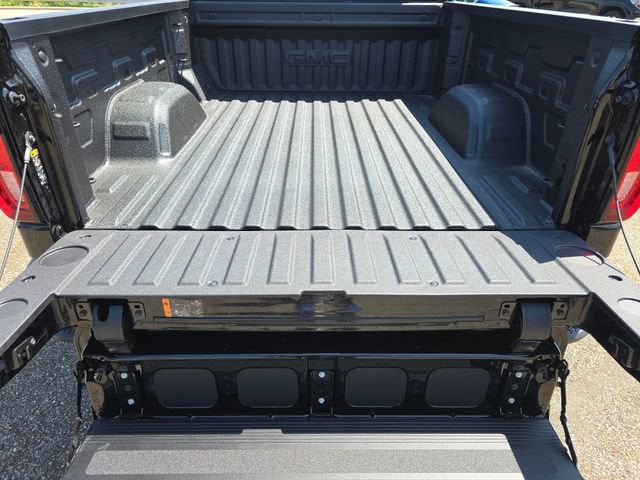 2026 GMC Sierra 1500 SLT - Photo 25