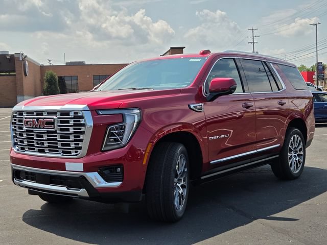 2026 GMC Yukon Denali - Photo 13