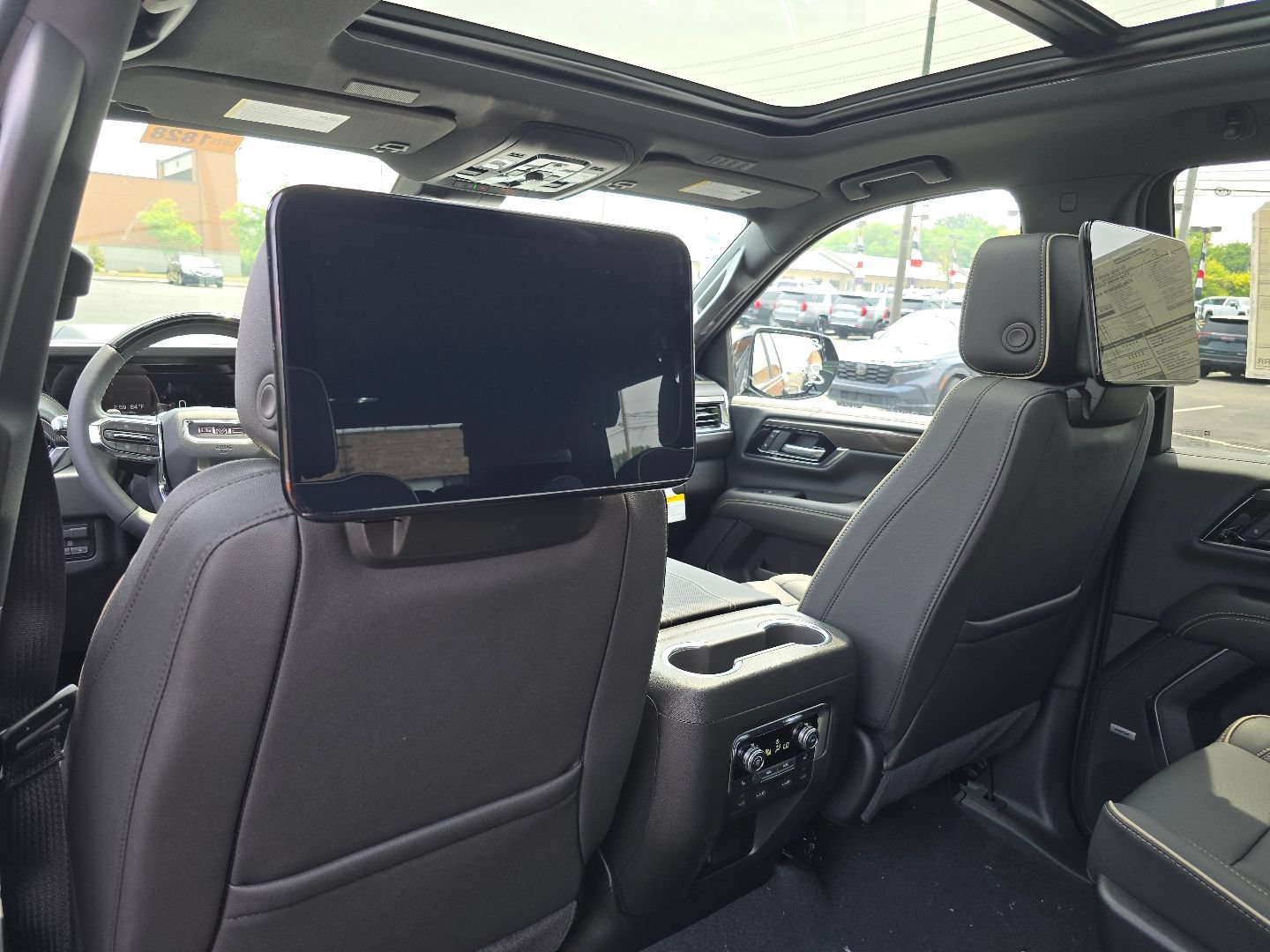 2026 GMC Yukon Elevation - Photo 27