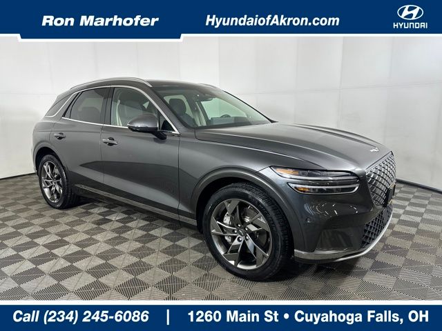 2024 GENESIS GV70 Advanced's photo