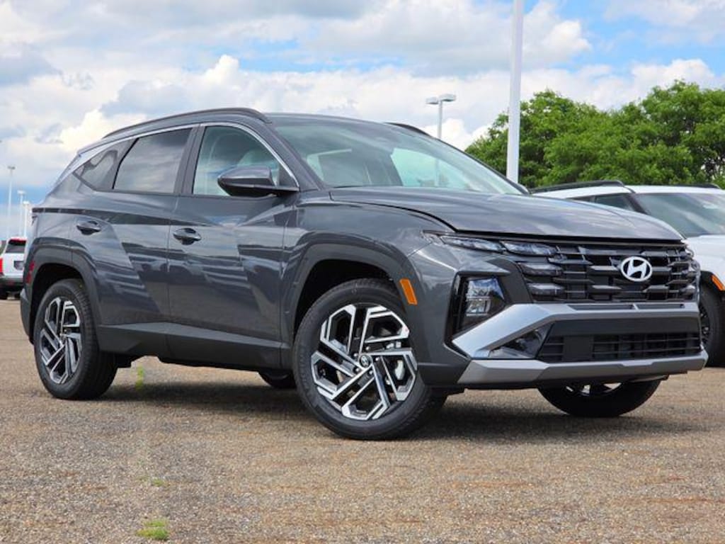 New 2026 Hyundai Tucson SEL Plus AWD SUV