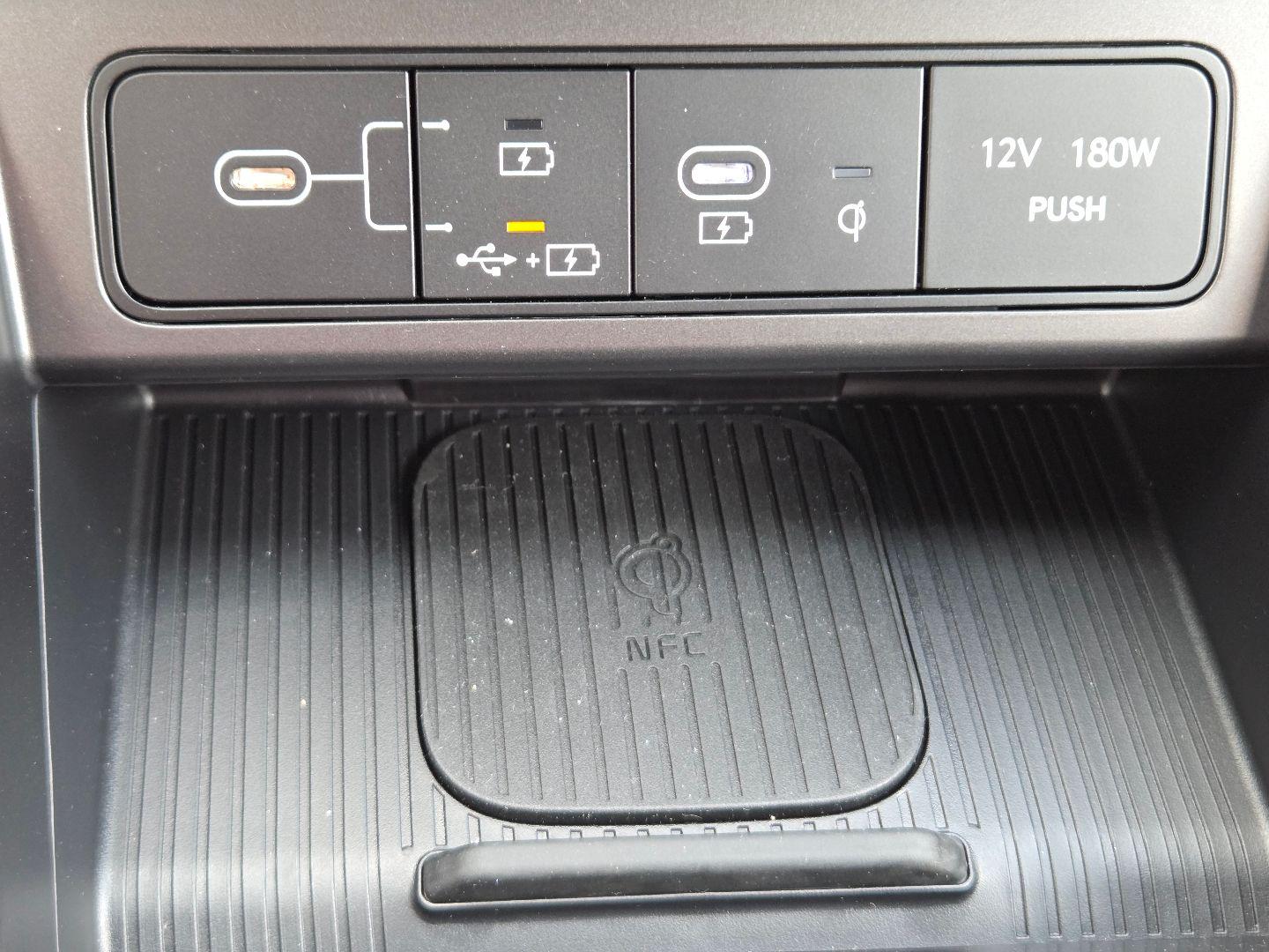 2026 Hyundai Kona Limited - Photo 13
