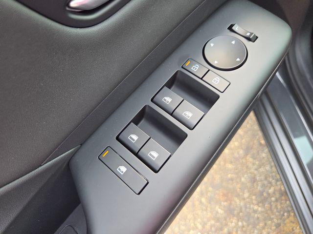 2026 Hyundai Kona Limited - Photo 30