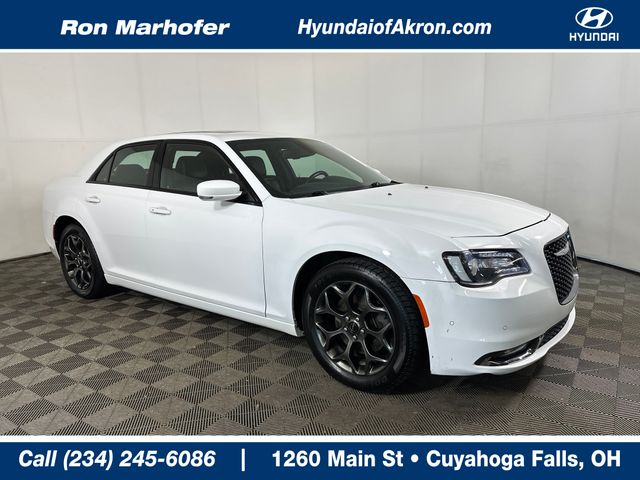 2018 Chrysler 300 S