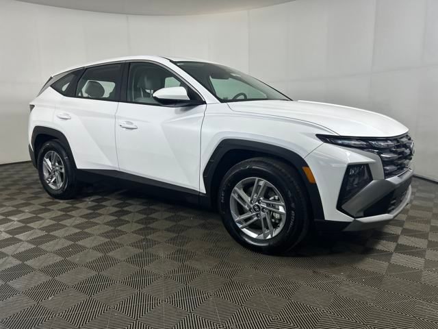 Certified 2025 Hyundai Tucson SE with VIN 3KMJA3DE4SE006769 for sale in Cuyahoga Falls, OH