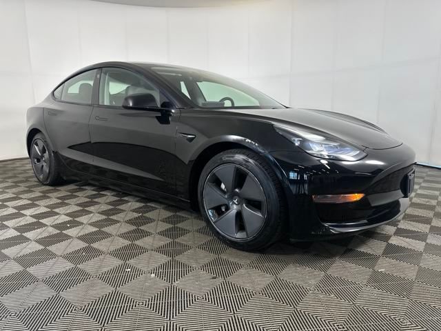 Used 2021 Tesla Model 3 Base with VIN 5YJ3E1EA0MF992024 for sale in Cuyahoga Falls, OH