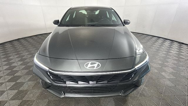 2025 Hyundai Elantra Blue - Photo 8