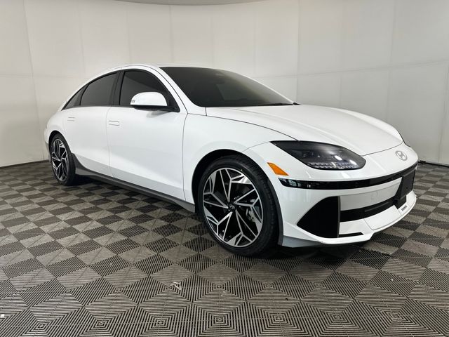 Used 2023 Hyundai IONIQ 6 SEL with VIN KMHM34AC4PA025685 for sale in Cuyahoga Falls, OH