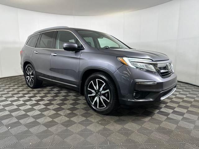 2019 Honda Pilot Elite photo 2