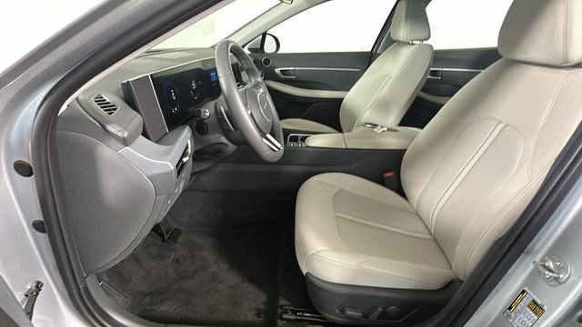 2026 Hyundai Sonata SEL - Photo 11
