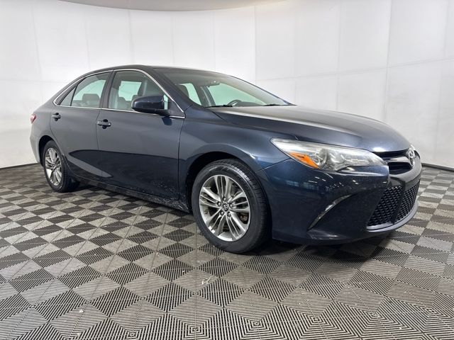 Used 2016 Toyota Camry Special Edition with VIN 4T1BF1FK0GU251282 for sale in Cuyahoga Falls, OH