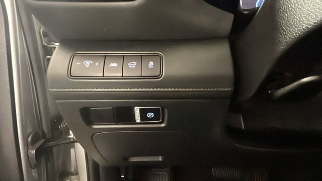 2023 Hyundai Santa Fe Limited - Photo 19