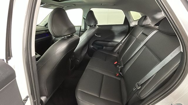 2025 Hyundai Kona Limited - Photo 28