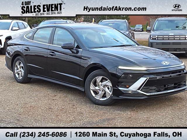 2026 Hyundai Sonata SE's photo