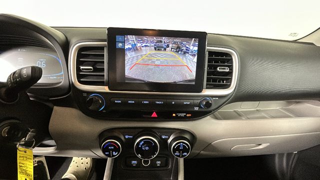 2023 Hyundai Venue SEL - Photo 23