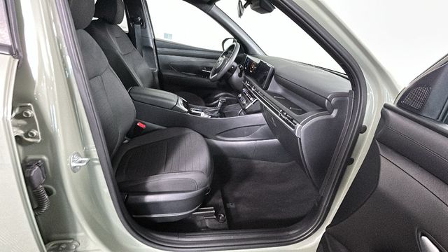 2025 Hyundai Santa Cruz SE - Photo 30