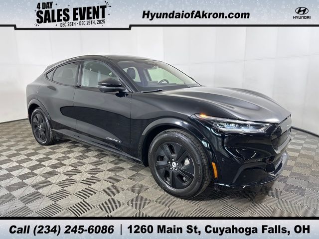 2021 Ford Mustang Mach-E California Route 1 RWD's photo