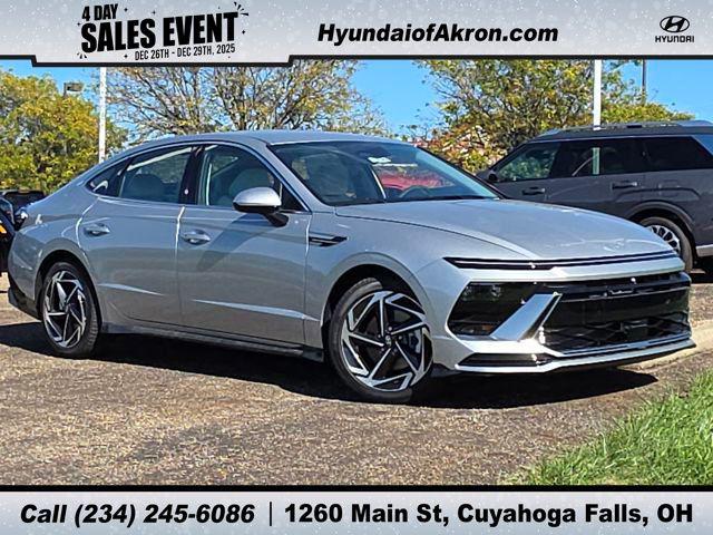 2026 Hyundai Sonata SEL's photo
